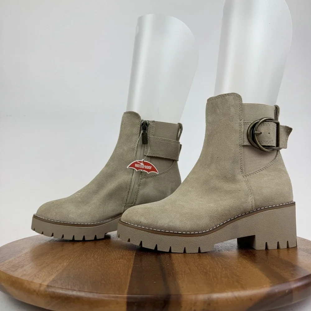 New‎ NWOB Womens Blondo Waterproof Dakota Beige Nubuck Platform Boots Size 6 M